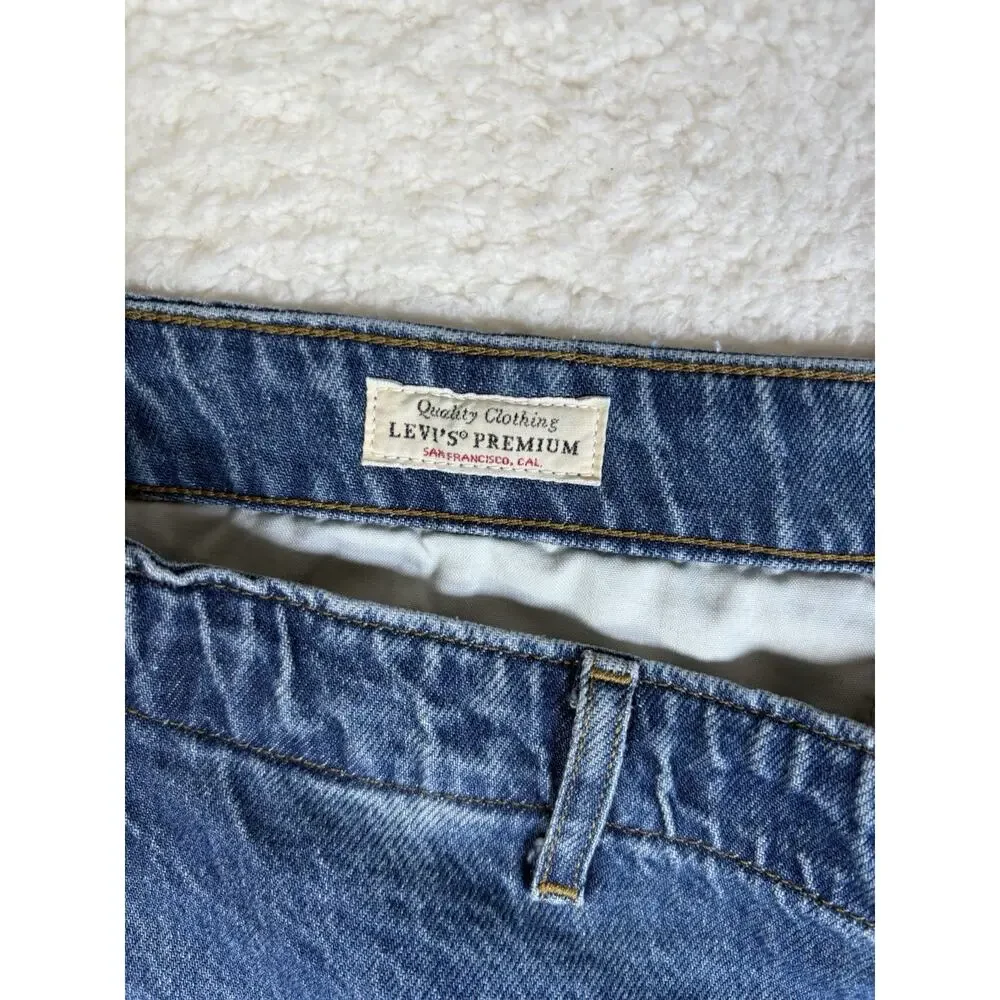 Levis Baggy Jeans Womens 38x31 Blue Premium Mile High Cropped Wide Leg Denim